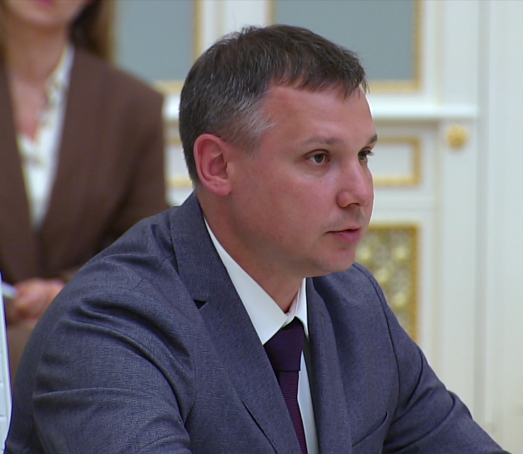 Президент РФ провел встречу с представителями российского бизнеса.