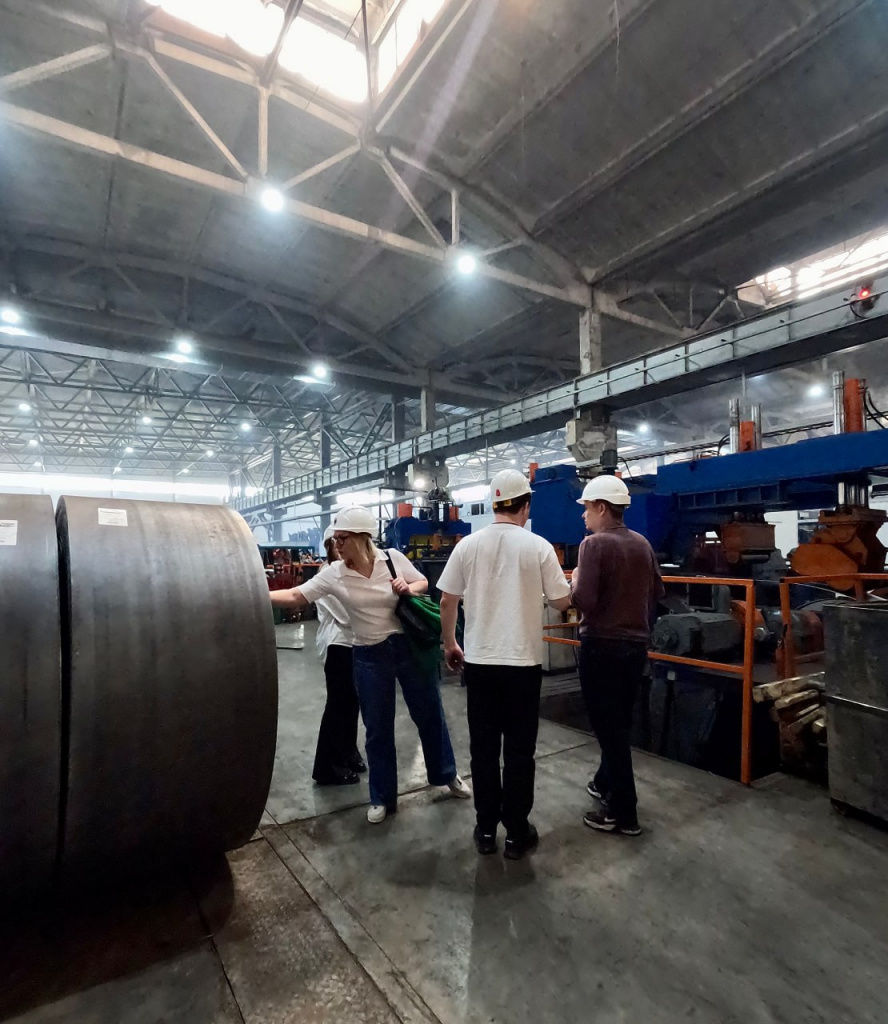 Визит федерального металлотрейдера ООО "Айрон" на производство "Металл Сервис"